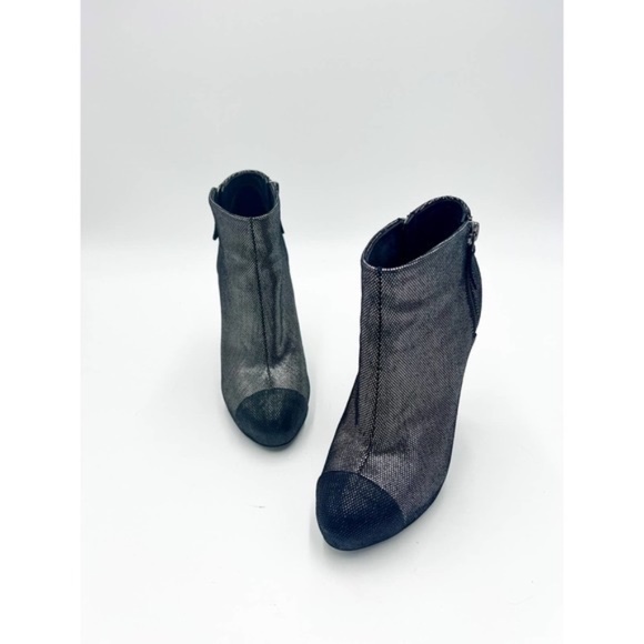Chanel 2012 Interlocking CC Logo Boots Silver Metallic Size 37 - Picture 2 of 8